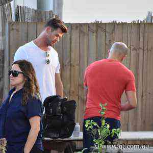 PHOTOS: Chris Hemsworth on location - Queensland Times
