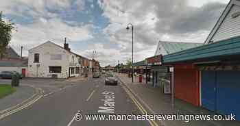 Man dies after being hit by a car in Bolton - Manchester Evening News