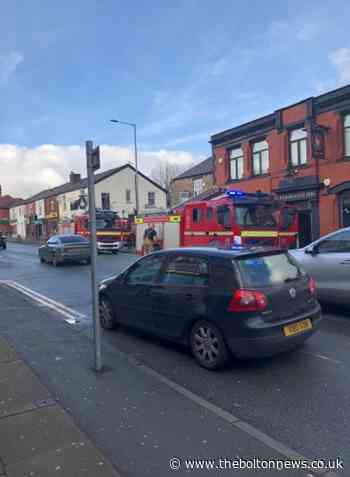 Fire crews called to new Halliwell café Desi Nashta - The Bolton News