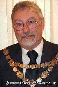 Tributes after the death of a former town mayor