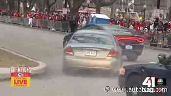 Kansas City Chiefs’ Super Bowl parade gets added excitement from car chase