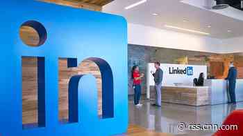 LinkedIn CEO Jeff Weiner is stepping aside