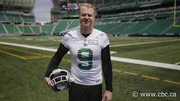 Roughriders sign star punter Jon Ryan to 1-year contract extension