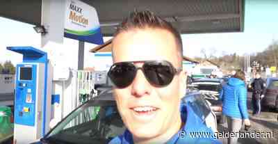 Populaire autovlogger filmt aanhouding Nederlandse ‘straatracers’: ‘We hebben toch niks gedaan?’