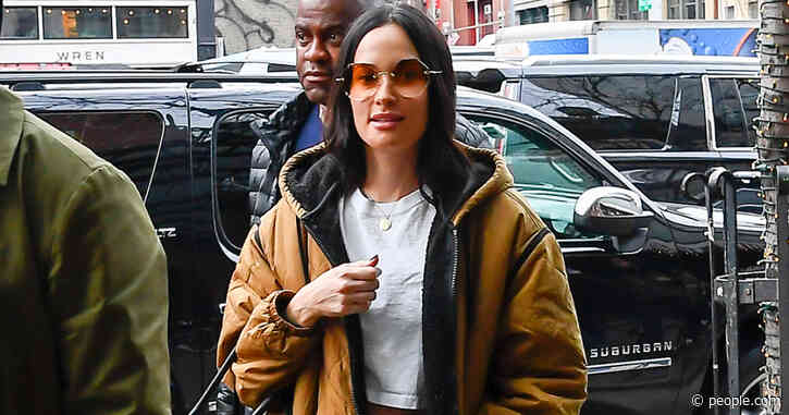 Kacey Musgraves Found the Comfy Parka We Want to Wear All Winter — and It's $150 at Nordstrom
