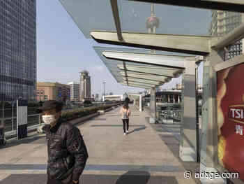 Agencies in China extend holidays, holding companies limit travel amid coronavirus outbreak