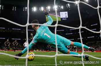 Pingels onder vergrootglas door VAR: ‘Keeper voelt dat ze hem in de gaten houden’