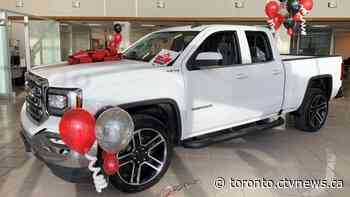 Man wins last truck built in Oshawa assembly plant in 'bittersweet' raffle