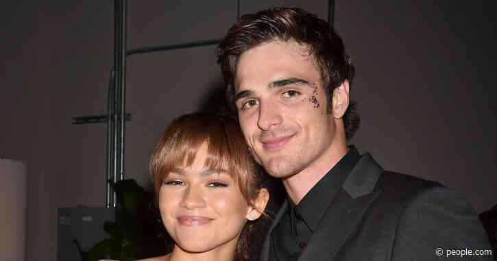 Zendaya and Jacob Elordi Cuddle During Date Night at Broadway's Dear Evan Hansen: Source