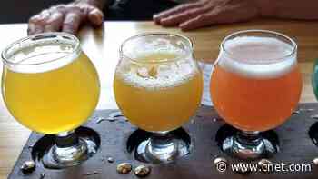 Beer bubbles from thin air: Tech pulls carbon dioxide out of the atmosphere     - CNET