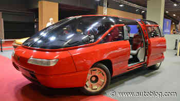 Bertone's Lamborghini-V12-powered minivan was ahead of its time