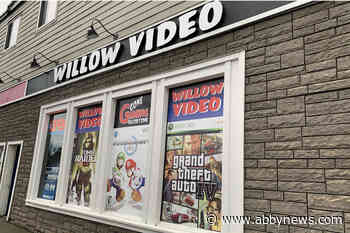 Abbotsford video store drawing attention for old signs - Abbotsford News