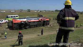 Fatal accident on Buenos Aires bus leaves 2 dead, 14 injured - Buenos Aires Times