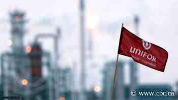 How does the dispute between Unifor and Co-op compare to past labour battles in Sask.?