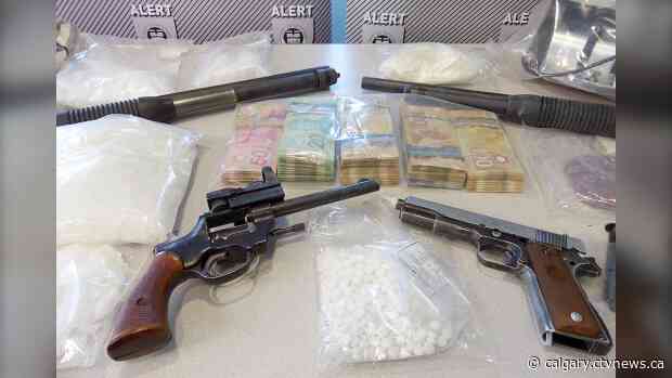 Calgary police seize $500K in drugs and cash, along with firearms