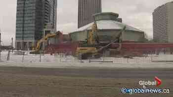 Demolition of Baccarat Casino in downtown Edmonton begins