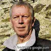 Director Terry Hands, Longtime Head Of Royal Shakespeare Co., Dead At 79