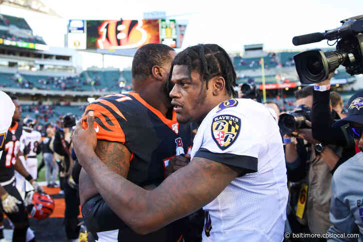 Ravens Re-Sign Tackle Andre Smith For Additional Year
