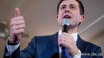 Buttigieg narrowly defeats Sanders in final Iowa tally