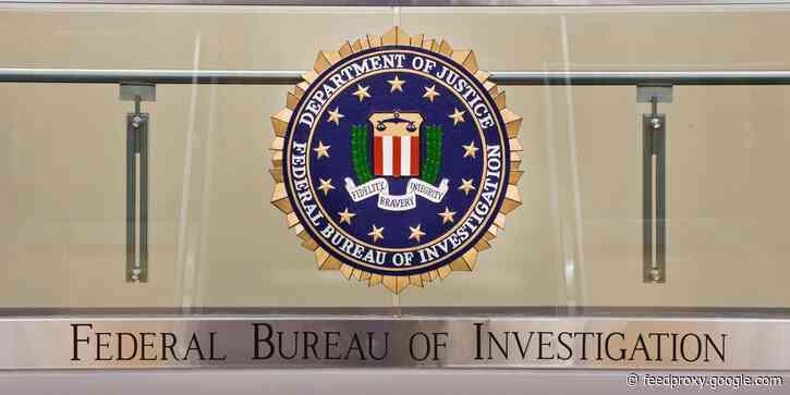 Despite known methods, FBI claims it still can’t unlock iPhones in Pensacola case