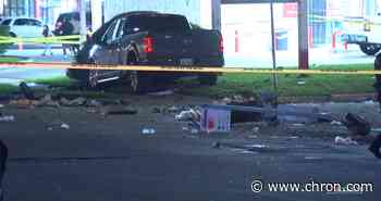 Man riding mobility scooter hit and killed by driver in Bellaire, Houston police say