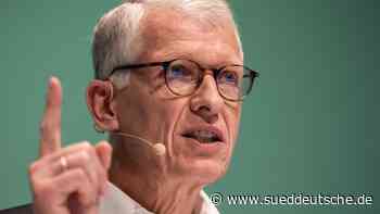 Einzelhandel - Düsseldorf - Ceconomy meldet schrumpfenden Umsatz und steigenden Gewinn - Süddeutsche Zeitung