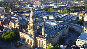 Bolton Town Hall will be illuminated for Green Friday for Kidney Awareness Week - The Bolton News