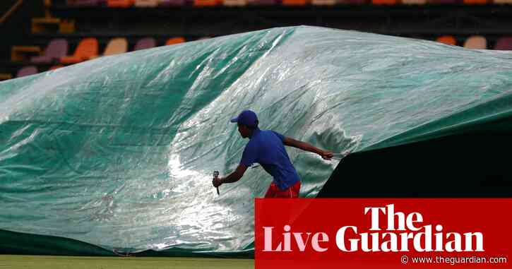 South Africa v England: rain stops play at second ODI – live!