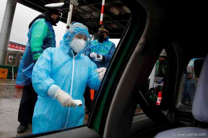 'Light a candle': Death of Chinese doctor sparks mourning, anger