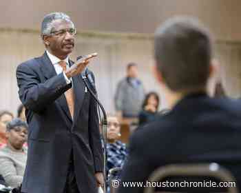 Rep. Dutton battles to extend career in primary defined by Houston ISD takeover clash - Houston Chronicle