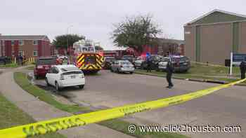 Woman found dead as HFD responds to apartment fire in NW Houston, officials say - KPRC Click2Houston