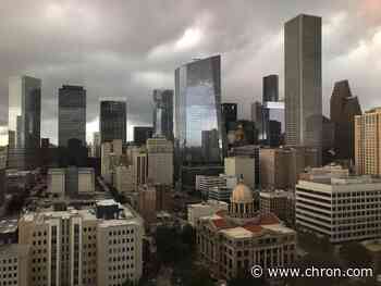 Temperatures drop as cold front hits Houston, snow predicted for neighborhoods north, west of city - Houston Chronicle