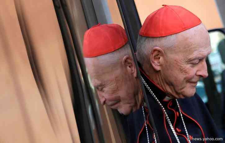 McCarrick report expected soon but pope has last word: Vatican official