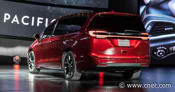 2021 Chrysler Pacifica S gets snazzy new looks     - Roadshow