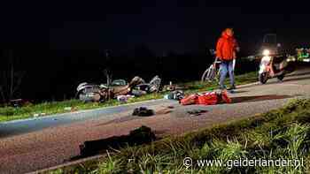 Scooterrijder in kritieke toestand naar ziekenhuis na botsing met fietser in Arnhem