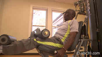 This 99-year-old WWII vet STILL works out