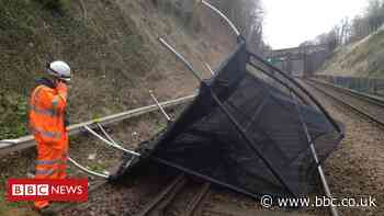 Storm Ciara: Expect 'severe disruption' as gales hit