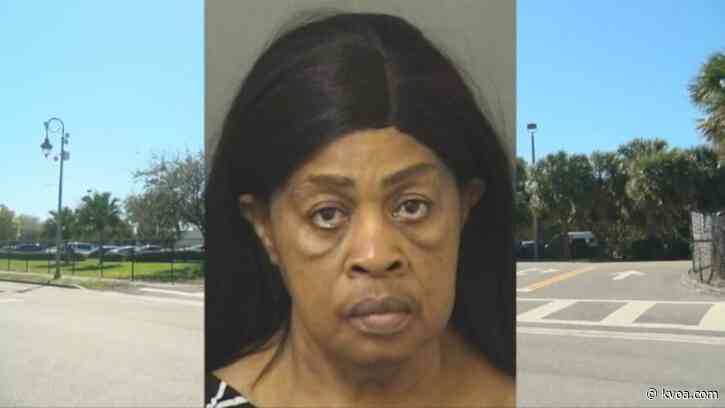 Police: Florida teacher shoves 1st grader, knocks out his tooth