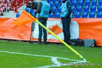 Opgepast voor monsterstorm: ‘Trapte vier keer op rij die bal over de zijlijn’