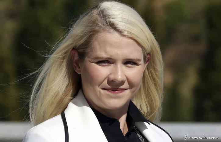 Elizabeth Smart says she was sexually assaulted on flight