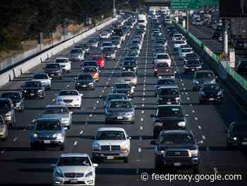 U.S. closes antitrust probe of 4 automakers in emissions pact