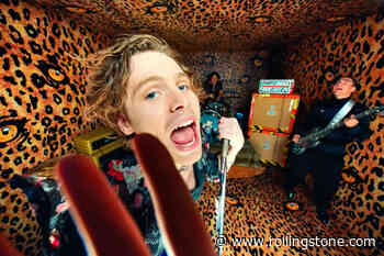 5 Seconds of Summer Feel ‘No Shame’ in New Video