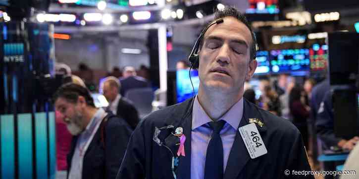 'We're definitely in a bubble': A hedge-fund chief overseeing $2 billion explains why he sees a 40-60% crash looming — and a lost decade ahead for stocks
