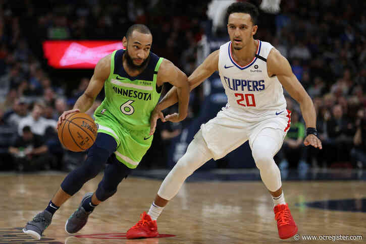 Kawhi Leonard, Clippers fall to new-look Timberwolves