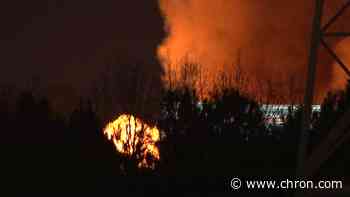 Baytown plant fire sends up large plume of smoke - Chron