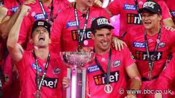 Big Bash League: Sydney Sixers beat Melbourne Stars to win title