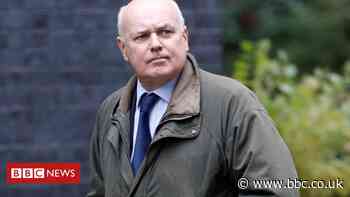 Huawei: Senior Tories want Huawei 'ruled out' of 5G plans