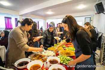 Benefietontbijt voor ernstig zieke Ömer (12) uit Arnhem groot succes
