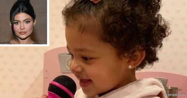 Kylie Jenner's Daughter Stormi, 2, Sings Adorable Rendition of Mom's Hit 'Rise and Shine'