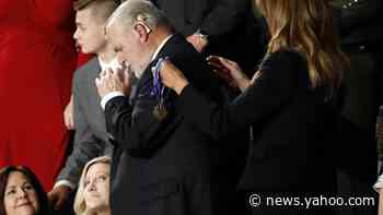 Trump asked Limbaugh to delay cancer treatment for medal